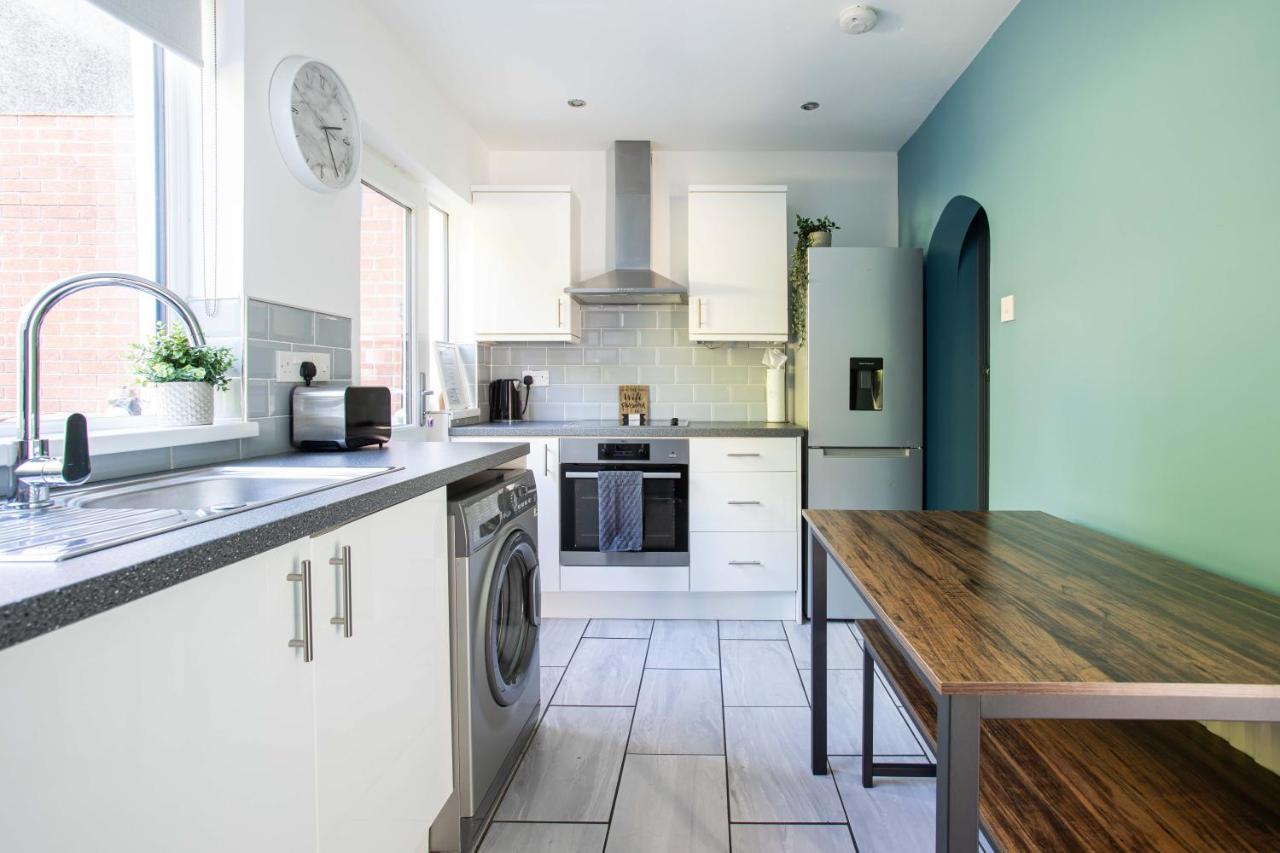 Fully Refurbished North Belfast Home Bagian luar foto