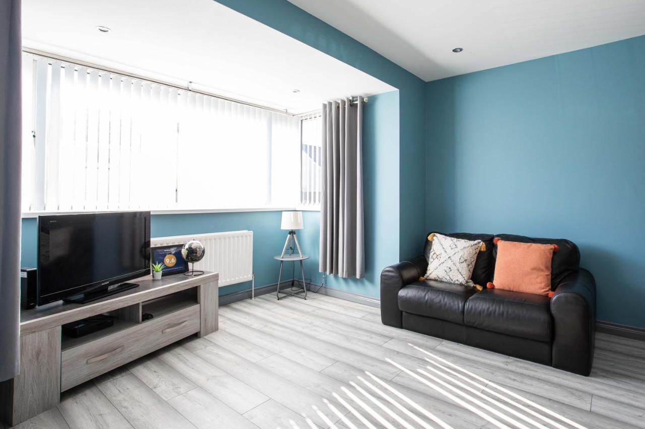 Fully Refurbished North Belfast Home Bagian luar foto