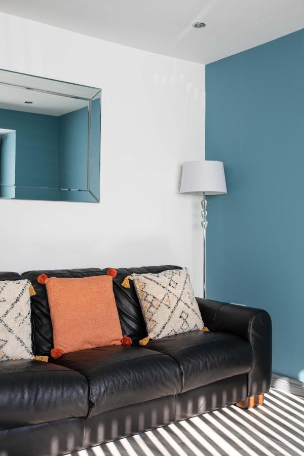 Fully Refurbished North Belfast Home Bagian luar foto